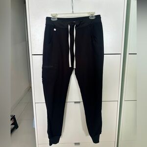 FIGS Women’s Black Jogger Bottoms